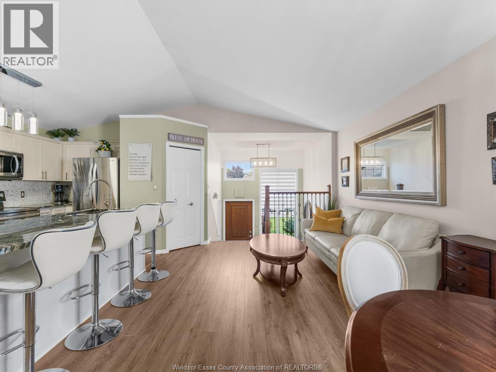 908 MICHAEL DRIVE - 5