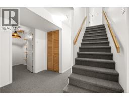8108 Southwind Dr, Lantzville, BC V0R2H0 Photo 39