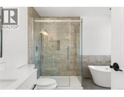 8108 Southwind Dr, Lantzville, BC V0R2H0 Photo 35