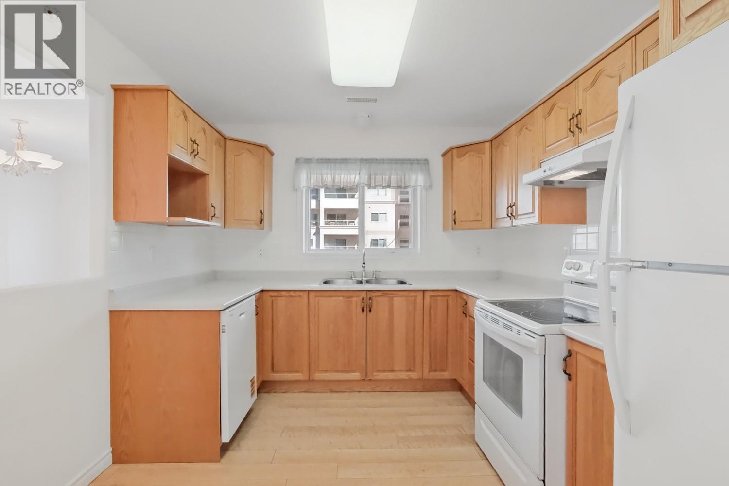 2265 ATKINSON Street Unit# 307, Penticton