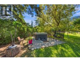 1385 6 Highway, Cherryville, BC V0E2G1 Photo 24