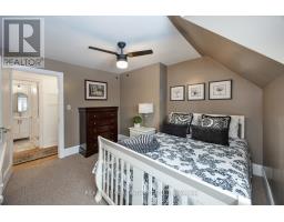 18 Concession Street W, Clarington, ON L1C1Y5 Photo 25