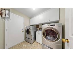 18 Tawn Crescent S, Ajax, ON L1Z1J1 Photo 13