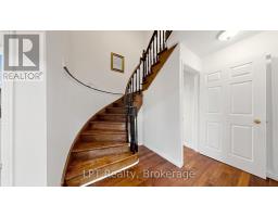 18 Tawn Crescent S, Ajax, ON L1Z1J1 Photo 14