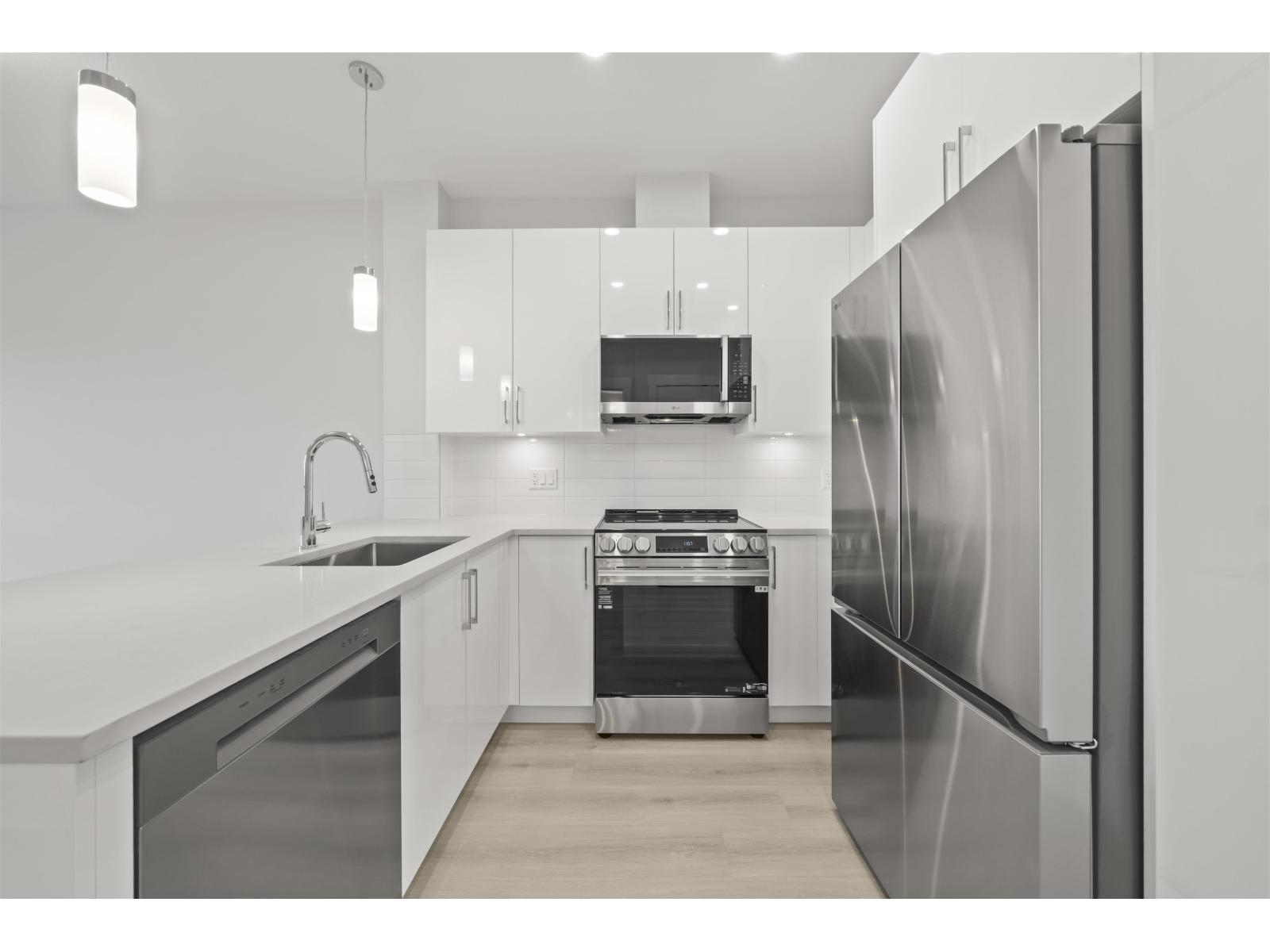 #614 8423 CEDAR Street, Mission, British Columbia, V0V0V0, Mission, British Columbia — photo 3 of 5