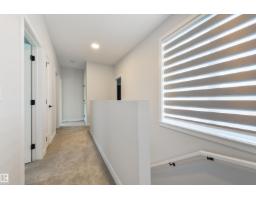 8313 76 Av Nw, Edmonton, AB T6C0H9 Photo 17