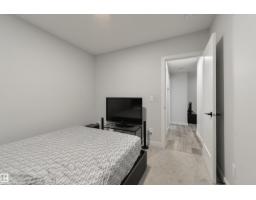8313 76 Av Nw, Edmonton, AB T6C0H9 Photo 39
