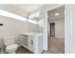 8313 76 Av Nw, Edmonton, AB T6C0H9 Photo 54