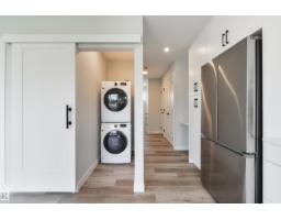 8313 76 Av Nw, Edmonton, AB T6C0H9 Photo 59