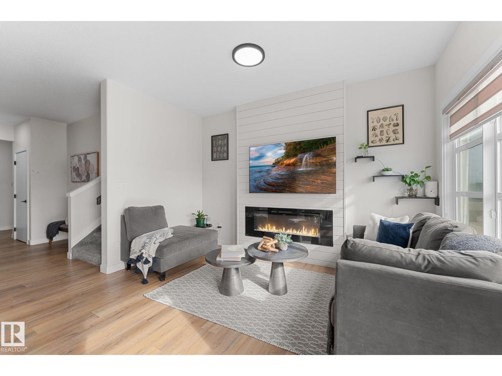 1142 GOLDFINCH CR NW - 4