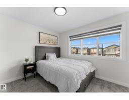 1142 Goldfinch Cr Nw, Edmonton, AB T5S0R1 Photo 22