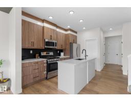 1142 Goldfinch Cr Nw, Edmonton, AB T5S0R1 Photo 9