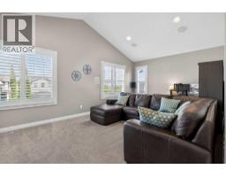 159 Sherwood Crescent NW - photo 33