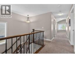 159 Sherwood Crescent NW - photo 37