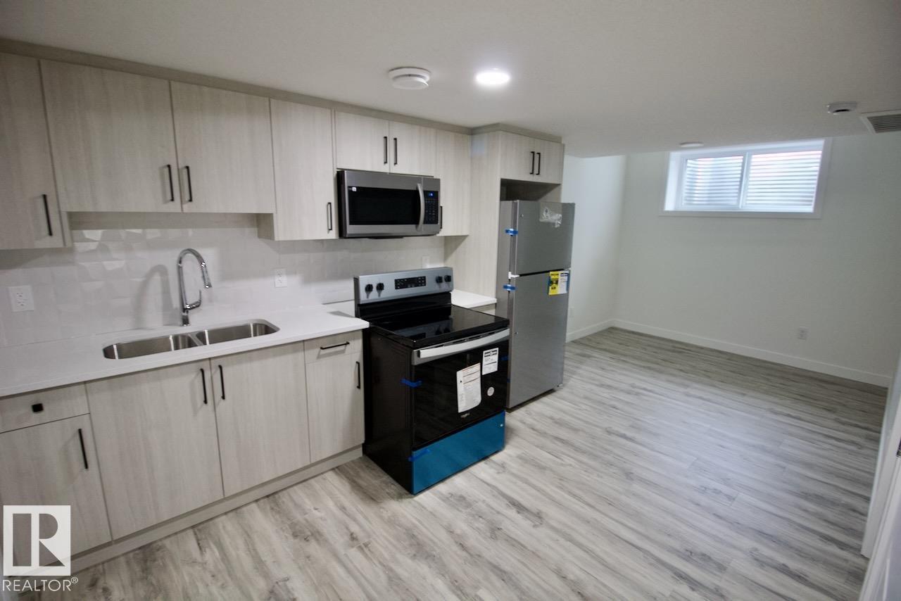 Property photograph 1 for MLS E4510004