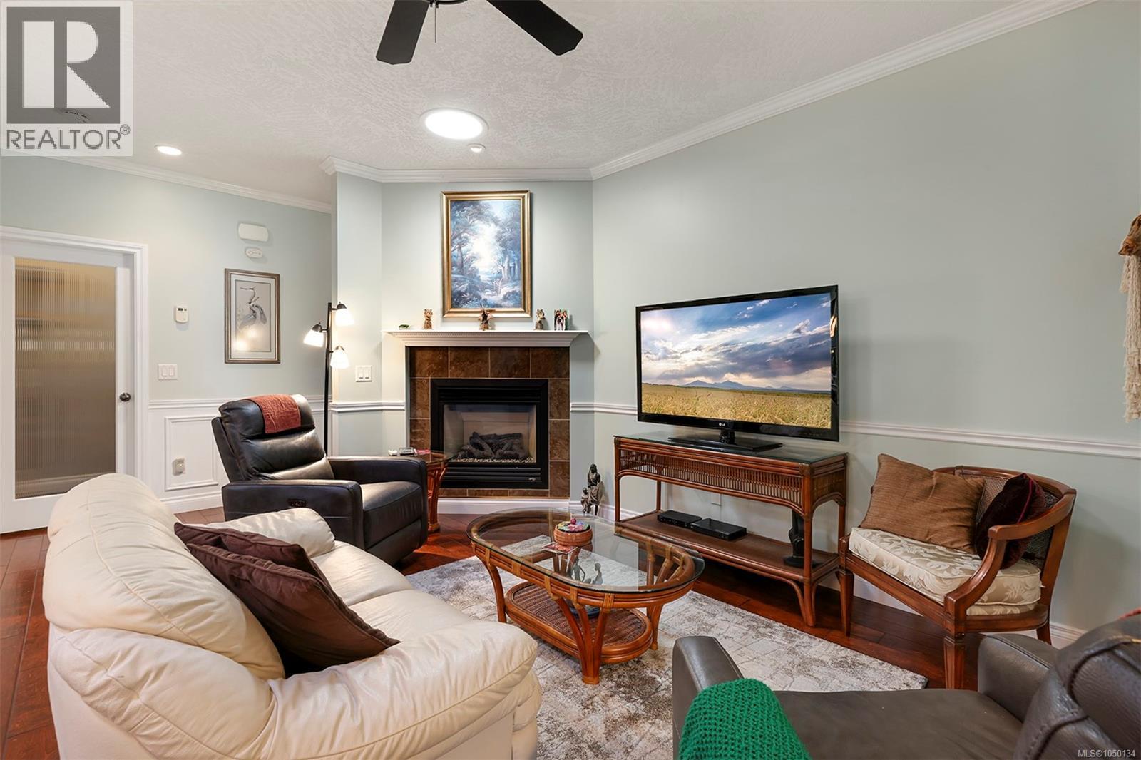 2561 Hebrides Cres - Image 19