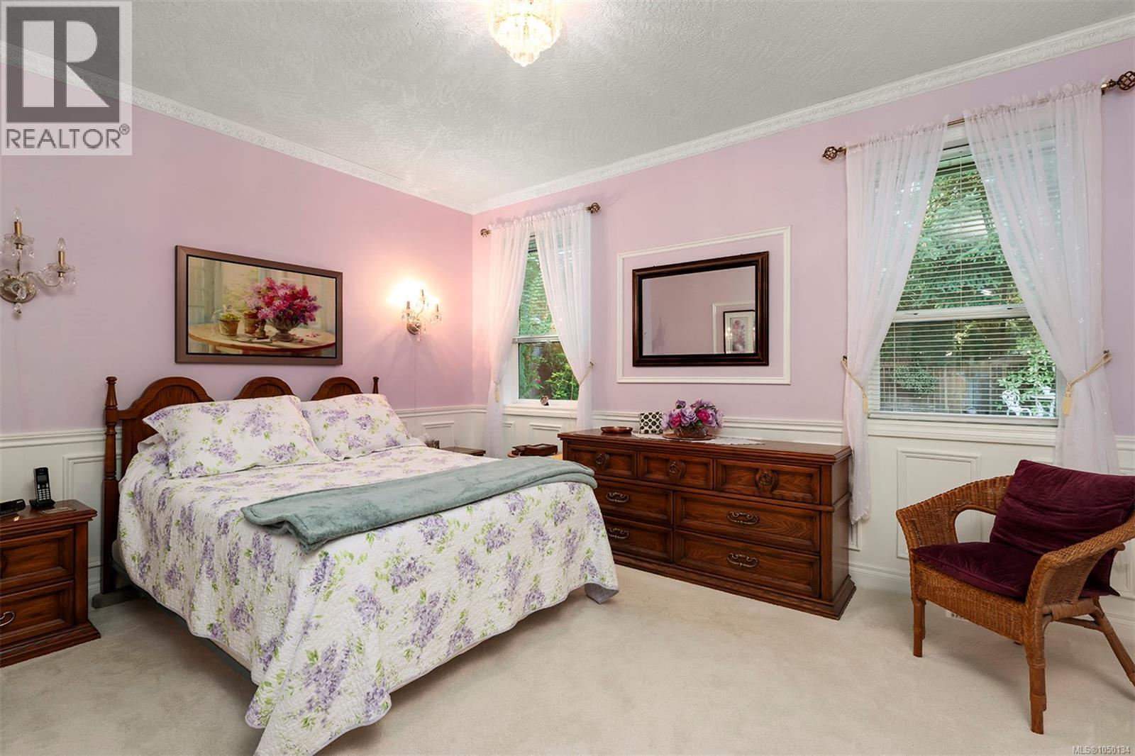 2561 Hebrides Cres - Image 21