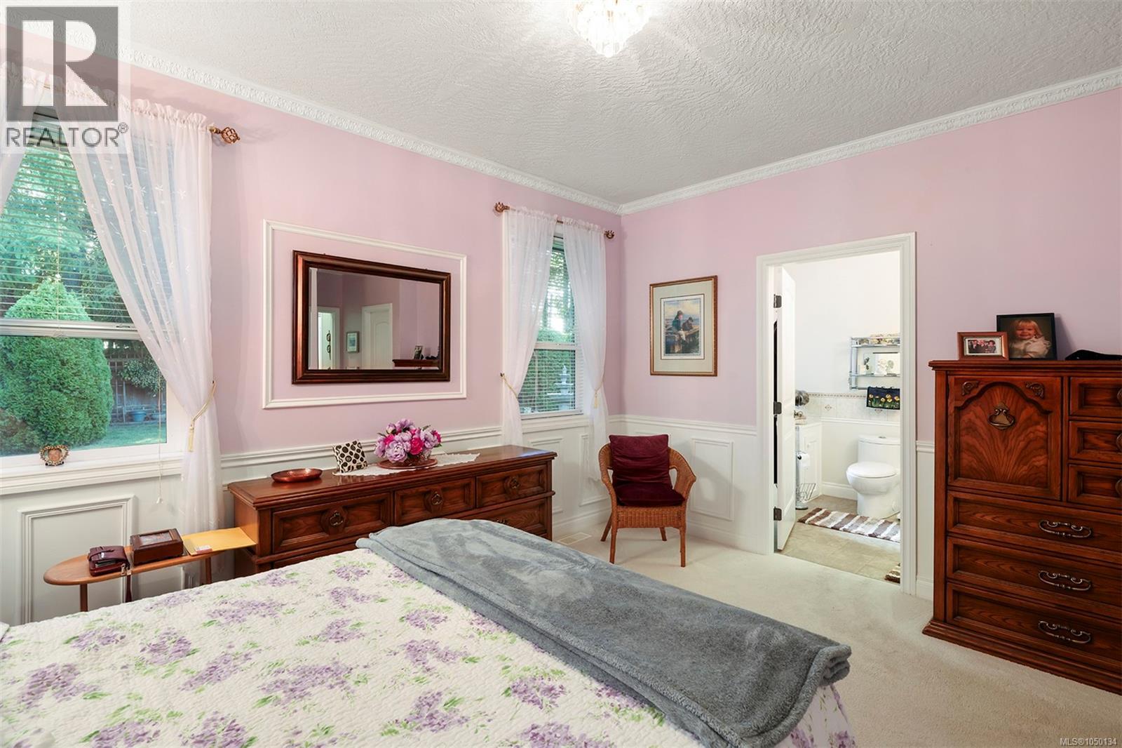 2561 Hebrides Cres - Image 22