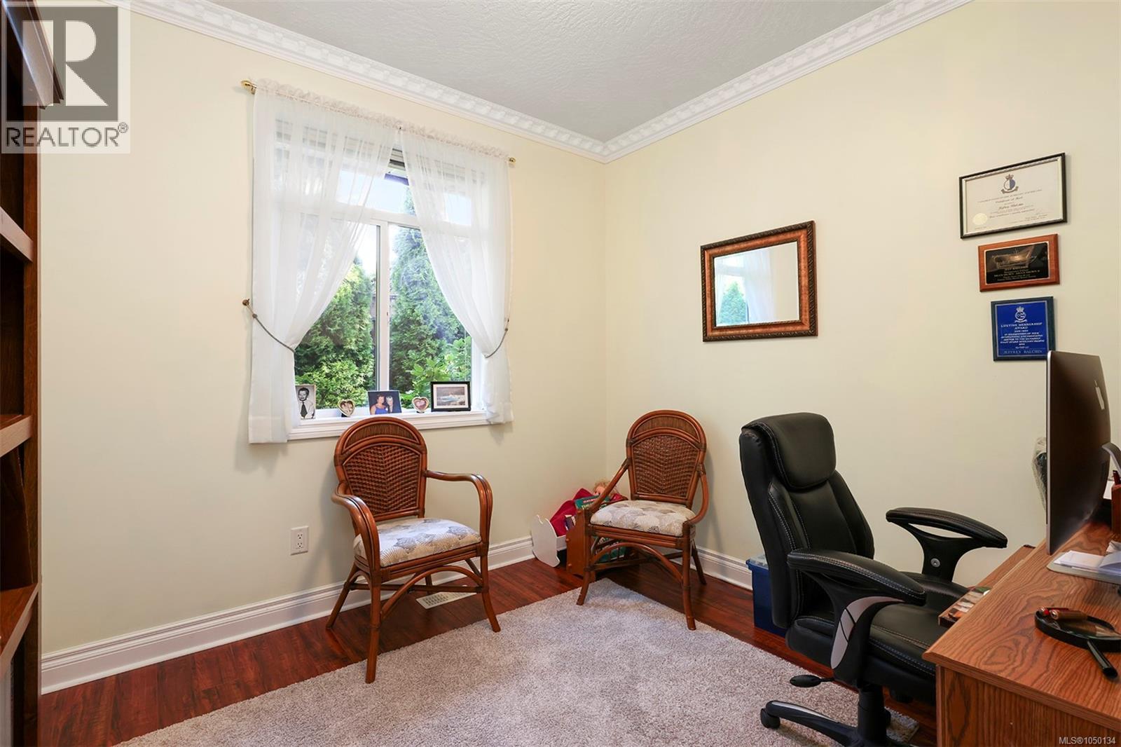 2561 Hebrides Cres - Image 26