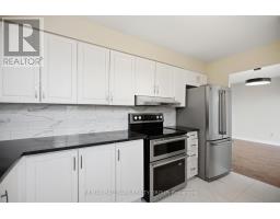 1710 - 2760 Carousel Crescent, Ottawa, ON K1T2N4 Photo 14