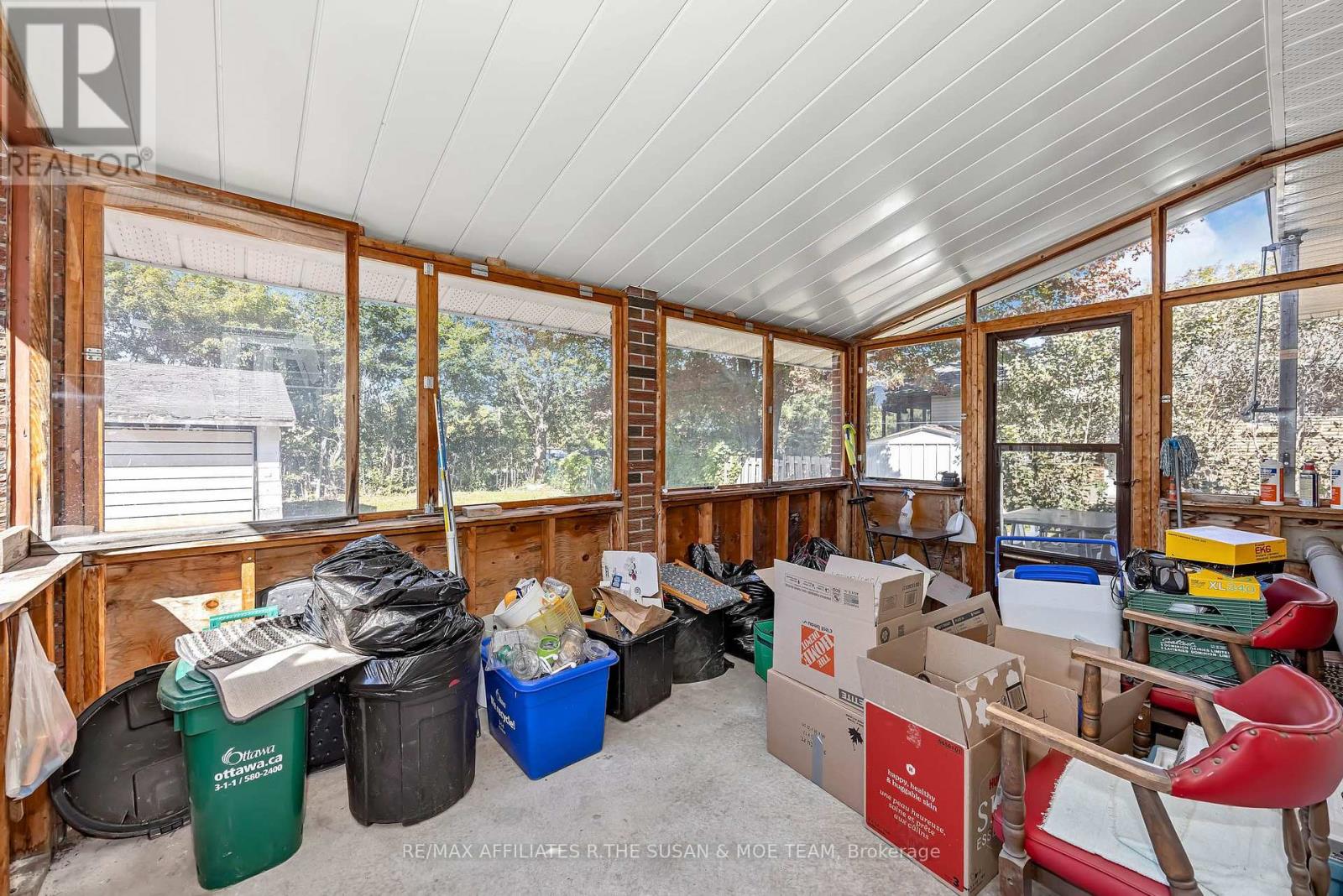 131 OAKRIDGE BOULEVARD - 17