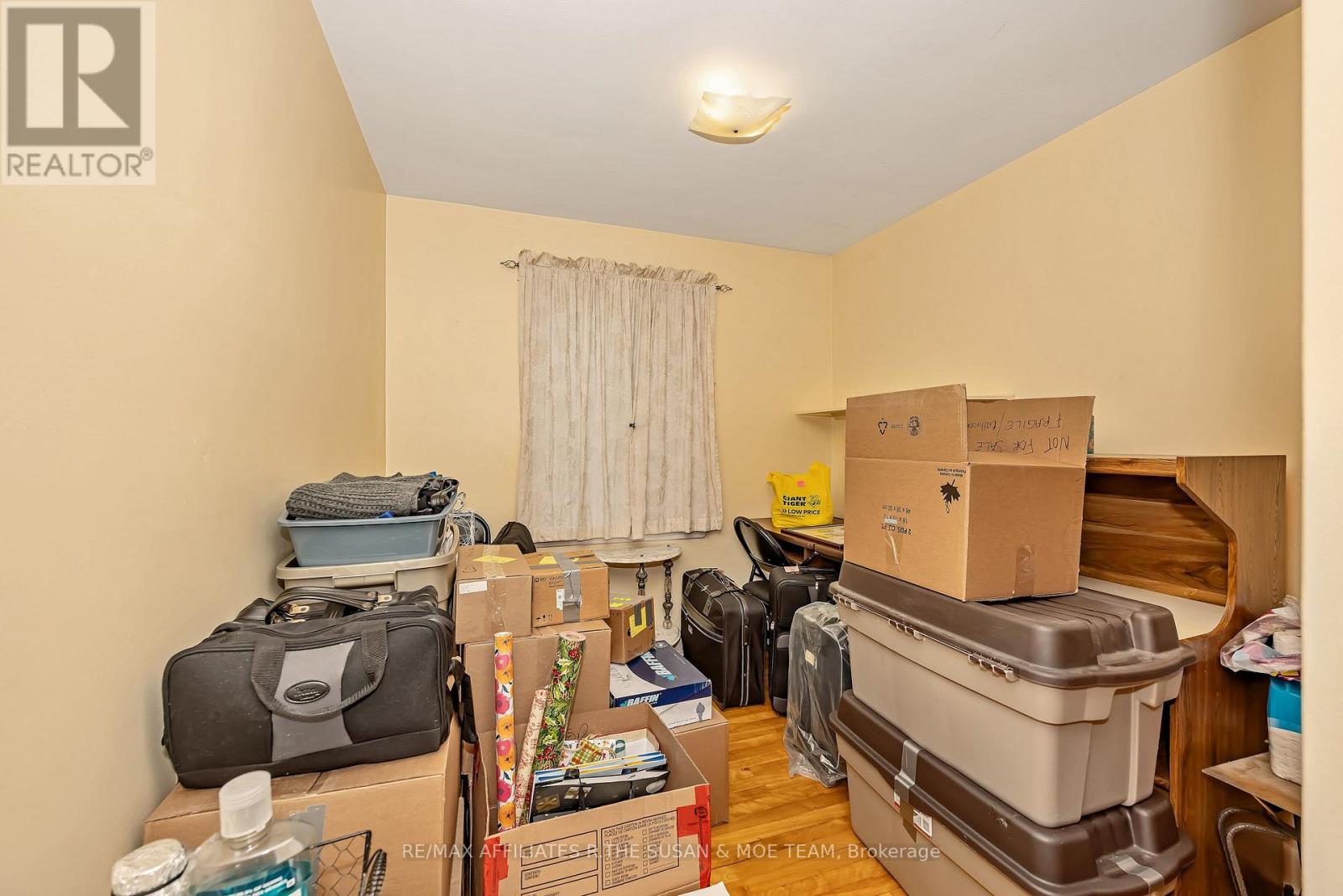 131 OAKRIDGE BOULEVARD - Image 24