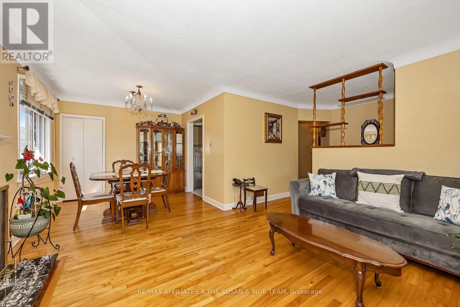131 OAKRIDGE BOULEVARD, Ottawa — photo 8