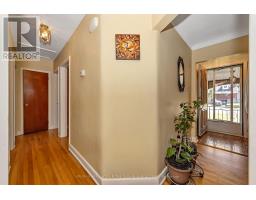131 Oakridge Boulevard, Ottawa, ON K2G2V1 Photo 18