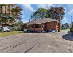131 Oakridge Boulevard, Ottawa, ON K2G2V1 Photo 39