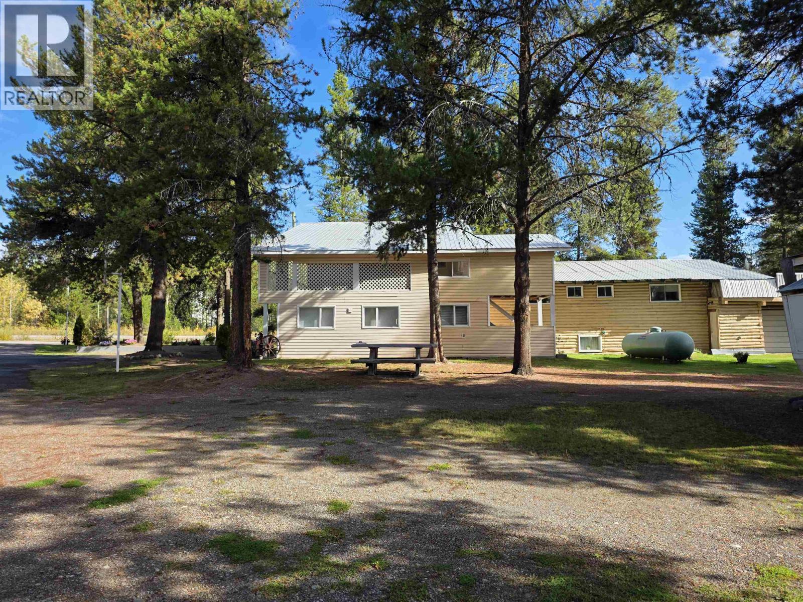 21741 HAMLET FRONTAGE Road, Topley