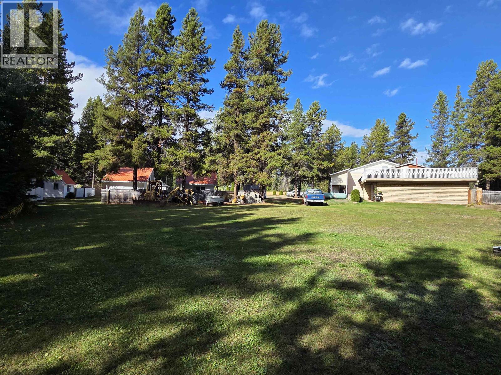 21741 HAMLET FRONTAGE Road, Topley