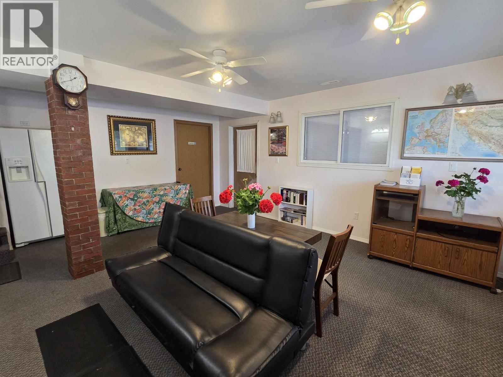 21741 HAMLET FRONTAGE Road, Topley