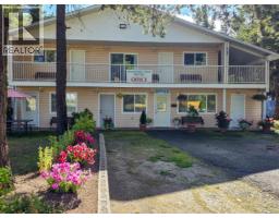Kitchen - 21741 Hamlet Frontage Road, Topley, BC V0J2Y0 Photo 13