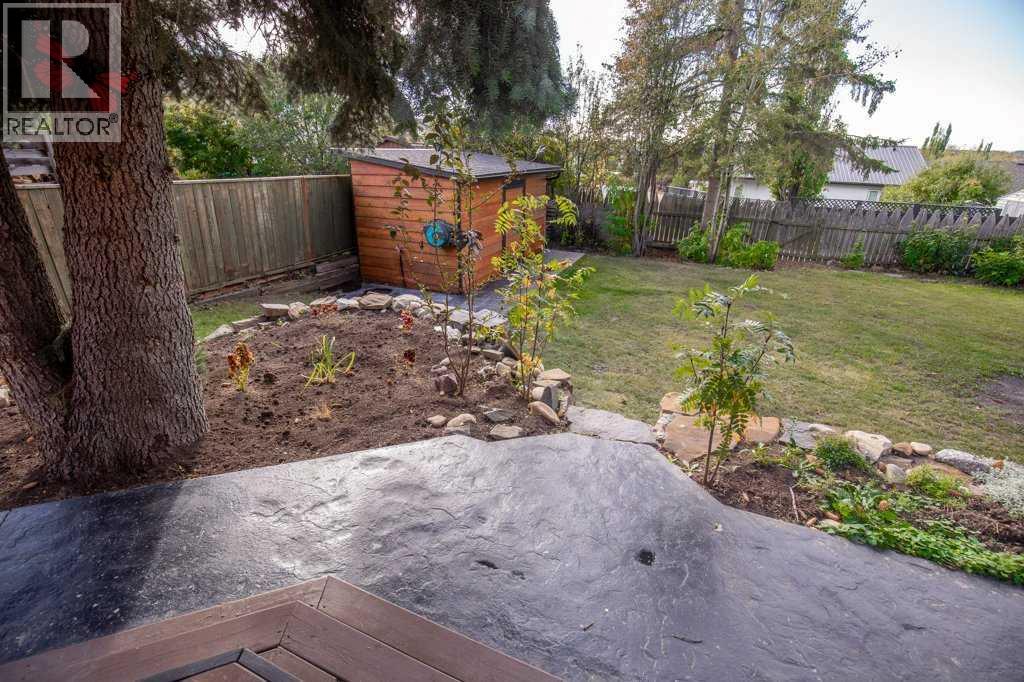 Listing photo – 130 Westview Drive, Sylvan Lake