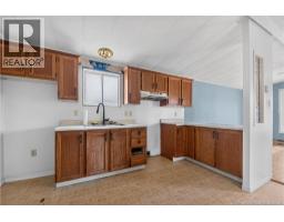 12 Allain Street, Lakeville, NB E1H1B6 Photo 9