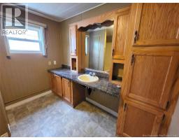 30 Gagnon Avenue, Edmundston, NB E3V3H8 Photo 19