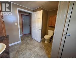 30 Gagnon Avenue, Edmundston, NB E3V3H8 Photo 20