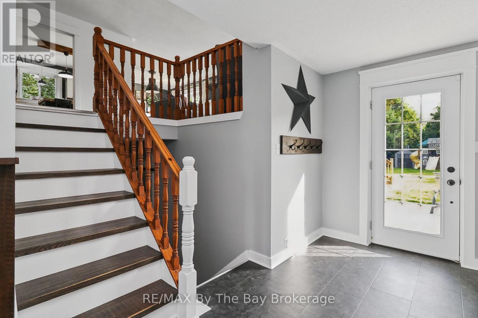 2 RED OAK DRIVE, Wasaga Beach — photo 12