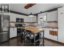 2 Red Oak Drive, Wasaga Beach, ON L9Z1J5 Photo 16