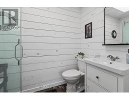 2 Red Oak Drive, Wasaga Beach, ON L9Z1J5 Photo 24