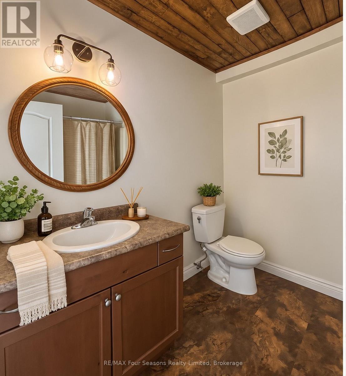 51 Trott Boulevard — photo 15