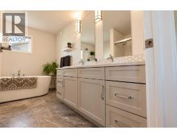 8214 87a Street, Grande Prairie, AB T8X0R7 Photo 16