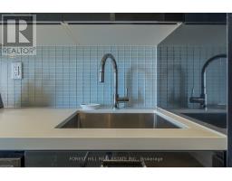 205 - 39 Brant Street, Toronto, ON M5V1S7 Photo 17
