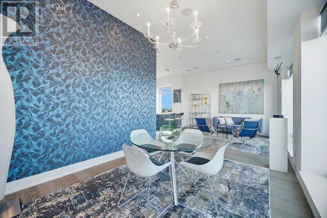 #1903 111 ST CLAIR AVENUE W - 14