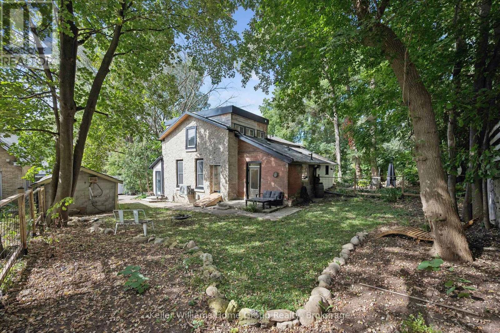 37 ARTHUR STREET N - Image 31