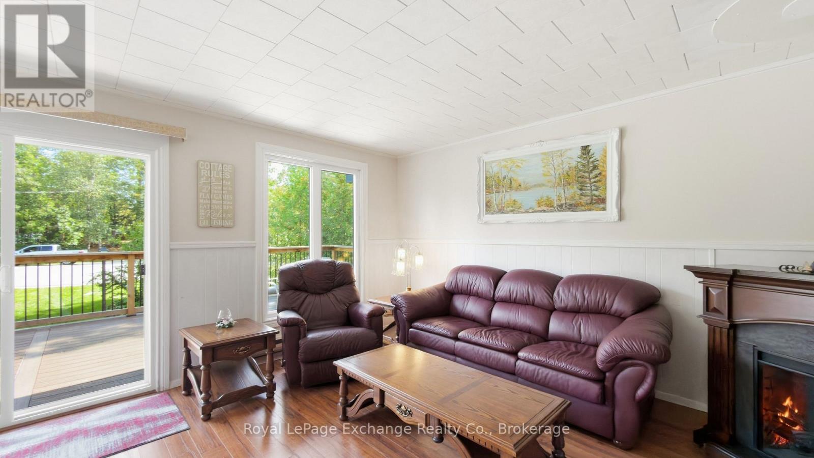 313 SPRUCE CRESCENT - 28