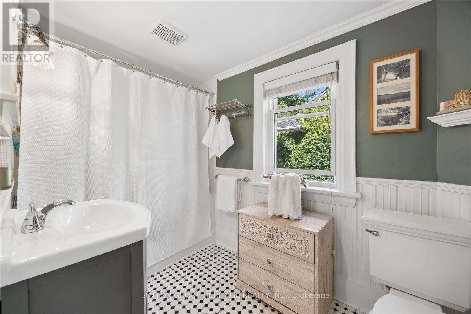 46 CONNAUGHT STREET - Image 19
