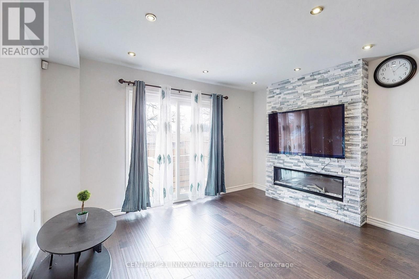 18 - 1635 PICKERING PARKWAY, Pickering (Village East) — photo 4