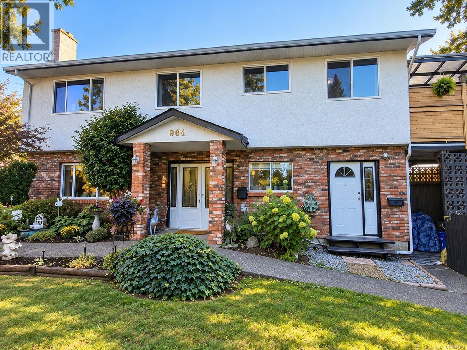 904 Rankin Rd - 1
