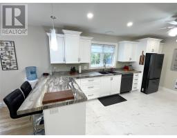 15 Twomey Drive thumbnail 12